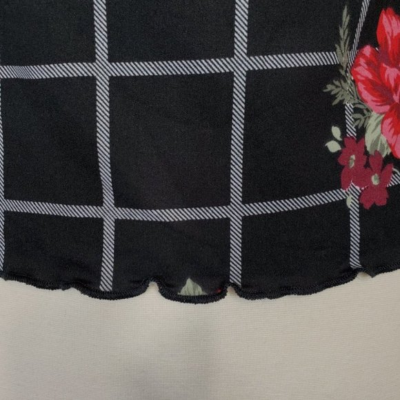 Ultra Flirt Black Gray Red Green Floral Grid Soft Off/On Shoulder Top L (Jun) - Picture 3 of 11
